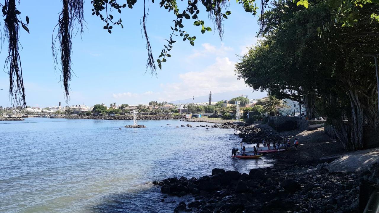 Le Victoria, Vue Mer Et Montagne Saint Pierre Exterior foto